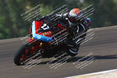 media/Sep-20-2025-TrackDaz (Sat) [[27f0cde673]]/A Group/11am (Turn 2)/